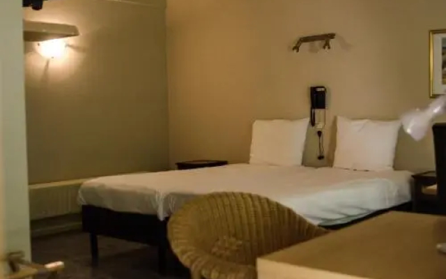Hotel Pacific - фото 4