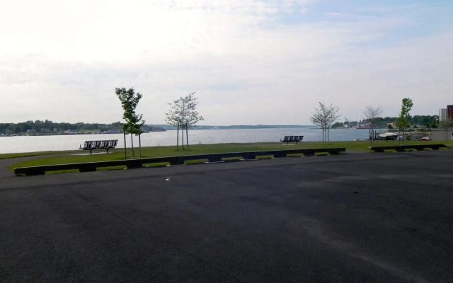 Harbourview Inn, SureStay Collection by Best Western