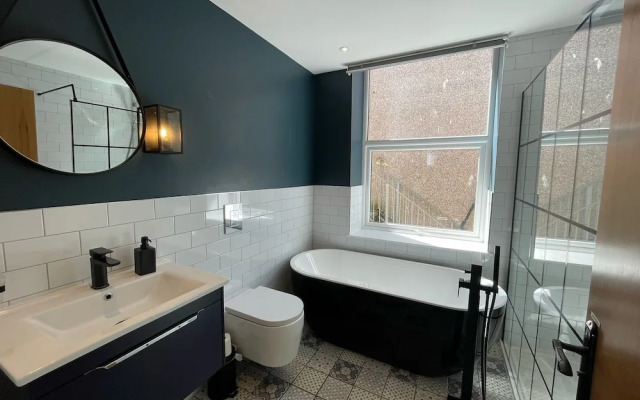 The Luxury Penthouse by Sasco Apartments