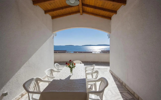 Apartments by the sea Brodarica, Sibenik - 5736