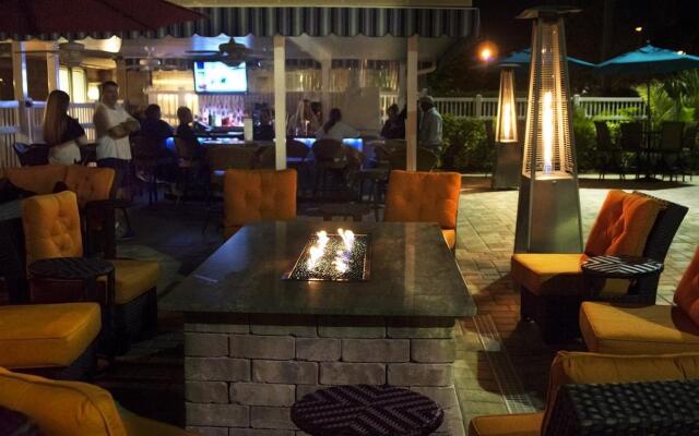 Spark by Hilton Sarasota Siesta Key Gateway