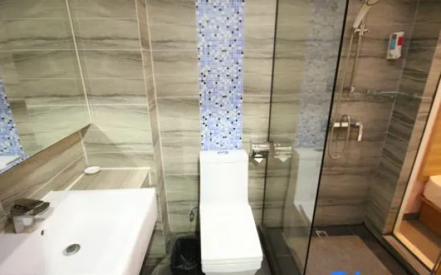 Meidu Hotel (Panyu Changlong)