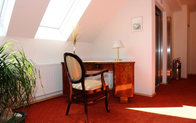 Hotel-Gasthof-Fleischerei - Zur alten Post