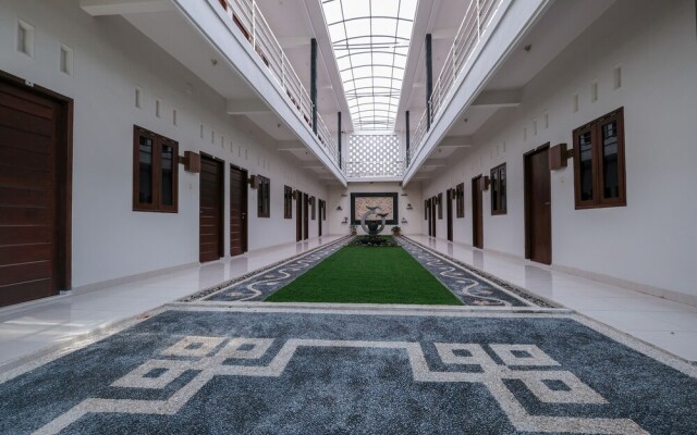 OYO 2587 Enfaza Guesthouse Syariah