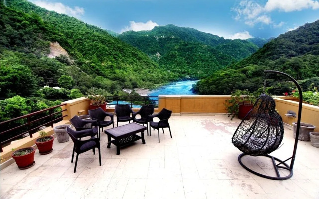 Luxury Aloha Apartments