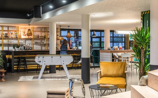 ibis Styles Lyon Meyzieu Arena Stadium