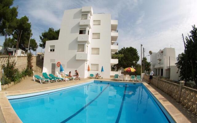 Apartamentos Mar Bella