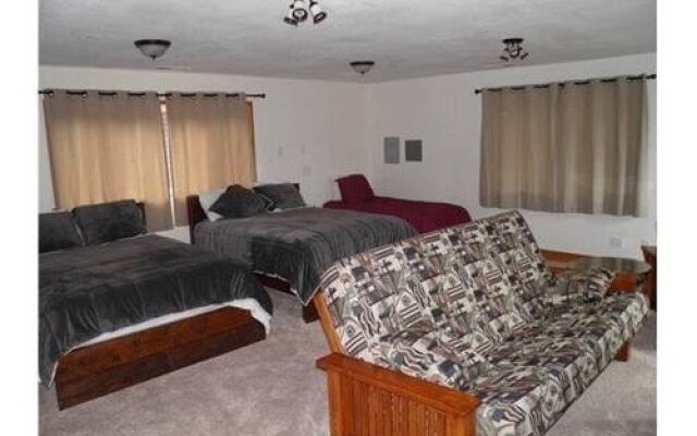 1840 Crystal Air Drive