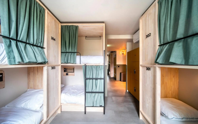 Amigo Hotel