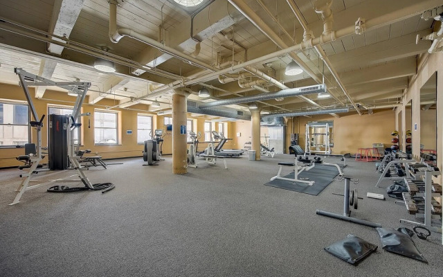 FRONTDESK Sycamore Place Apts Downtown Cincinnati