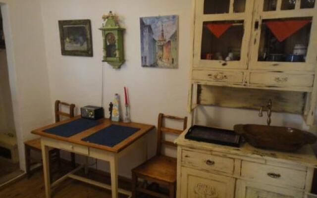 Dominic Boutique Tamplarilor