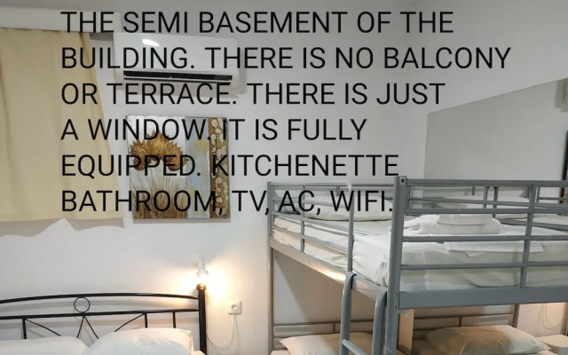 Super Economy Studio Located On the Ground Floor No Balcony