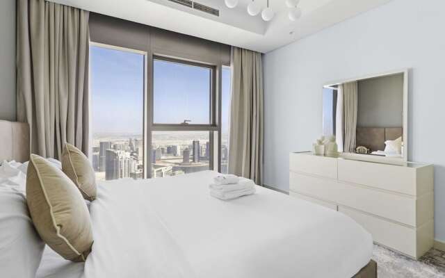 Stone Tree - Furnished 2BR with Infinity Pool
