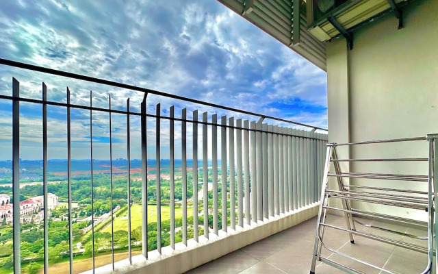 Encorp Marina Puteri Harbour by Stayrene