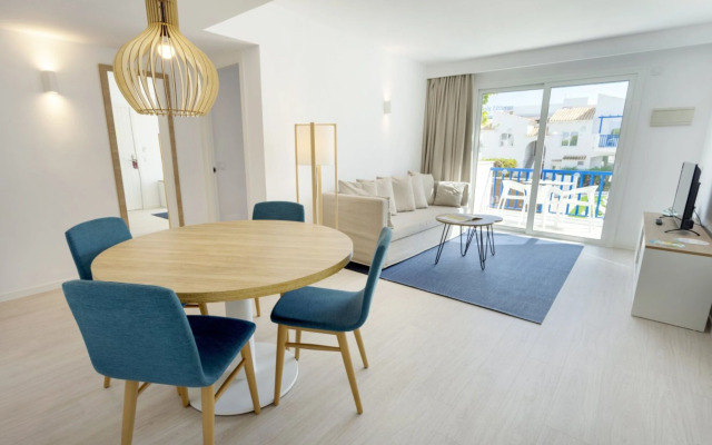 Parque Nereida Suites Hotel