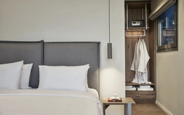 NLH KERAMEIKOS - Neighborhood Lifestyle Hotels