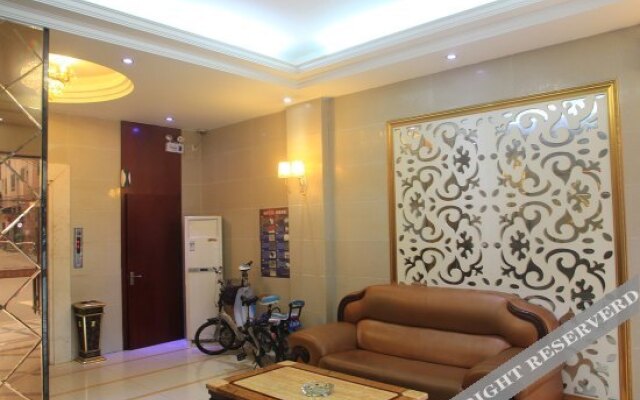 Yangguang Fashion Apartment (Baiyun Avenue Bei'an Huahui Branch)