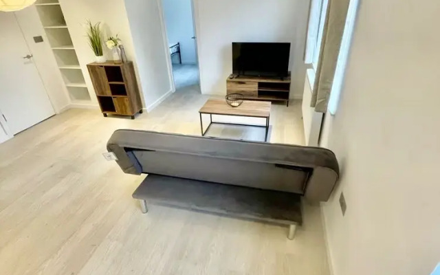 Cambridge Cozy 2 Bedroom Apartment 5 Sleep