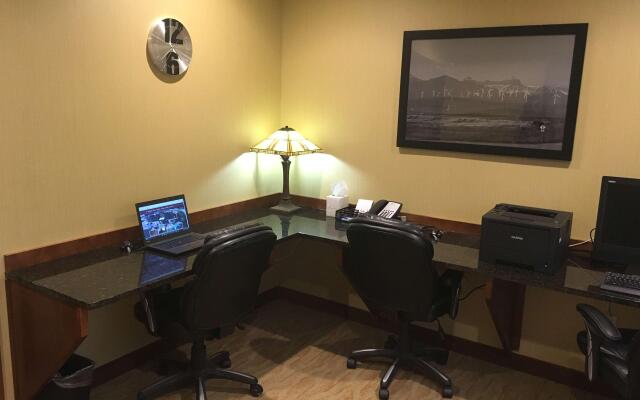 Best Western Plus Service Inn & Suites