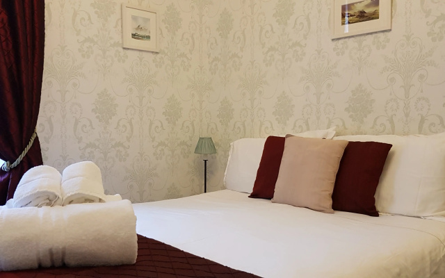Mansefield Guest House