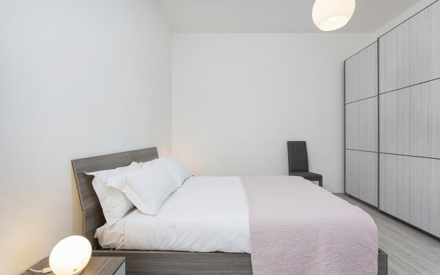 Contemporary Apartment in Sturla by Wonderful Italy