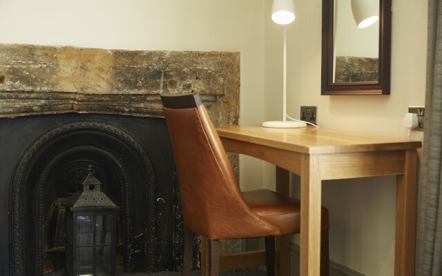 Red Lion Hotel Adderbury by Greene King Inns