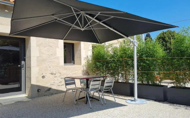 Gîte Rochetrejoux, 1 pièce, 4 personnes - FR-1-426-479