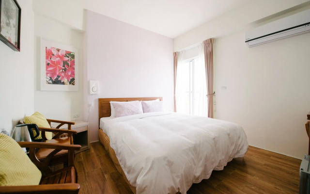 HE SEN Hostel
