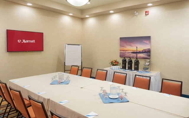 Fairfield Inn & Suites by Marriott Belleville