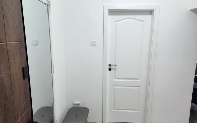 Apartament 3 camere Palas