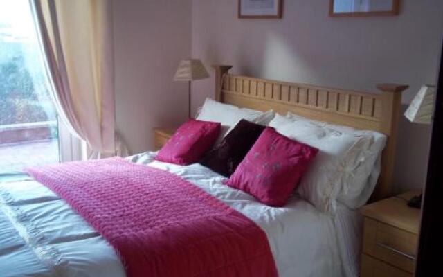 Grove Lodge B&B