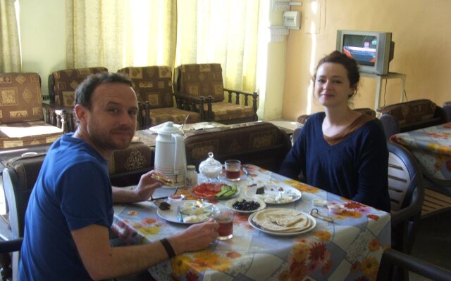 Hammodeh Hotel
