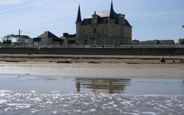Le Manoir des Tourelles