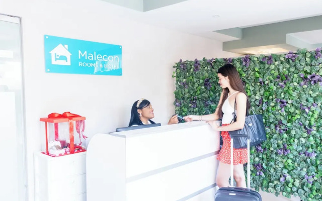 Malecon Rooms & Hotel