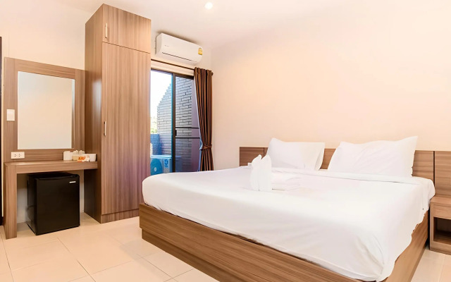 B2 Airport Boutique & Budget Hotel