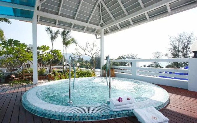 Rayaburi Hotel Patong