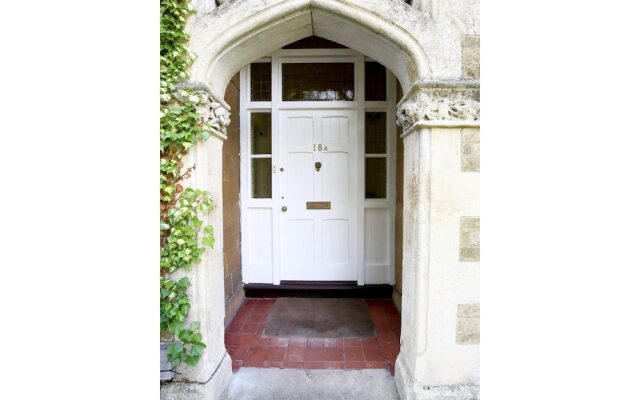 Charming, Victorian 2BR Flat in Oxford