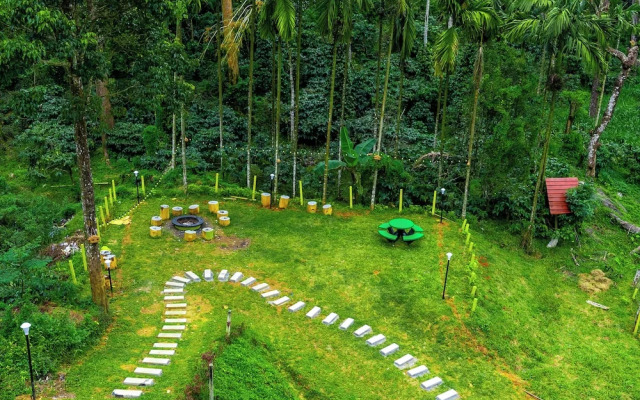The Hosteller Coorg Rainforest, Madikeri