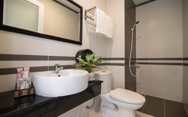 Bin Bin Hotel 4 - Near Sunrise City D7