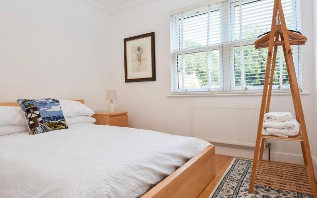 Queens Mews a Coastal Holiday Home