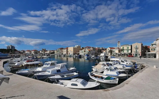 Stunning Apartment in Vodice With Wifi and 2 Bedrooms