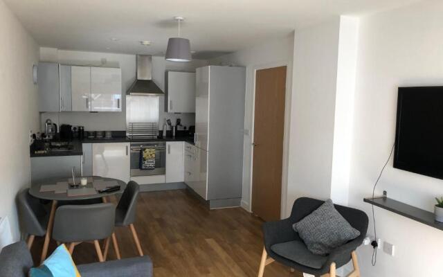 Quayside Apartment in Cardiff Bay