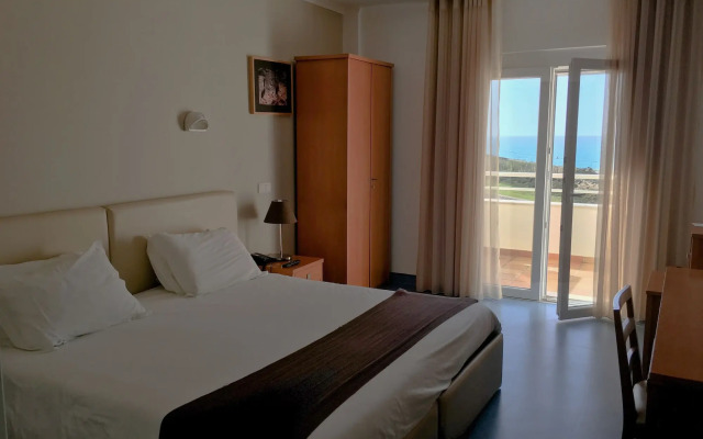 Hotel WOT Peniche Pinhalmar