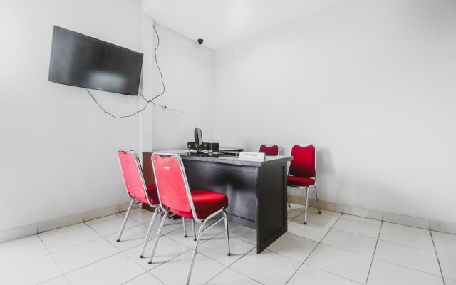 RedDoorz @ Jalan Hayam Wuruk Lampung