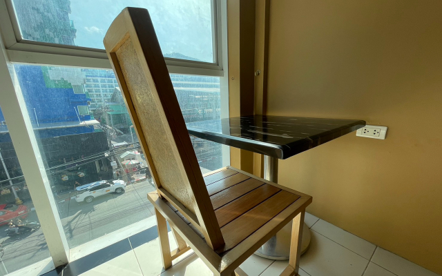 Landmark Patong Hotel by ZUZU