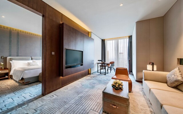 Nanjing Golden Eagle International Hotel