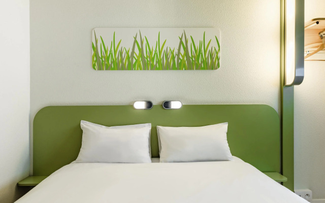 ibis budget Warszawa West Station