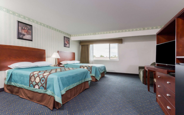 Super 8 Sacramento