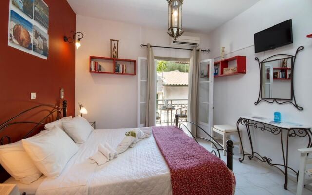 Arokaria III Studio