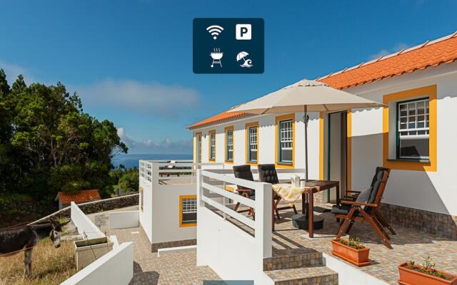 Villa Traditional, Pico by Izibookings